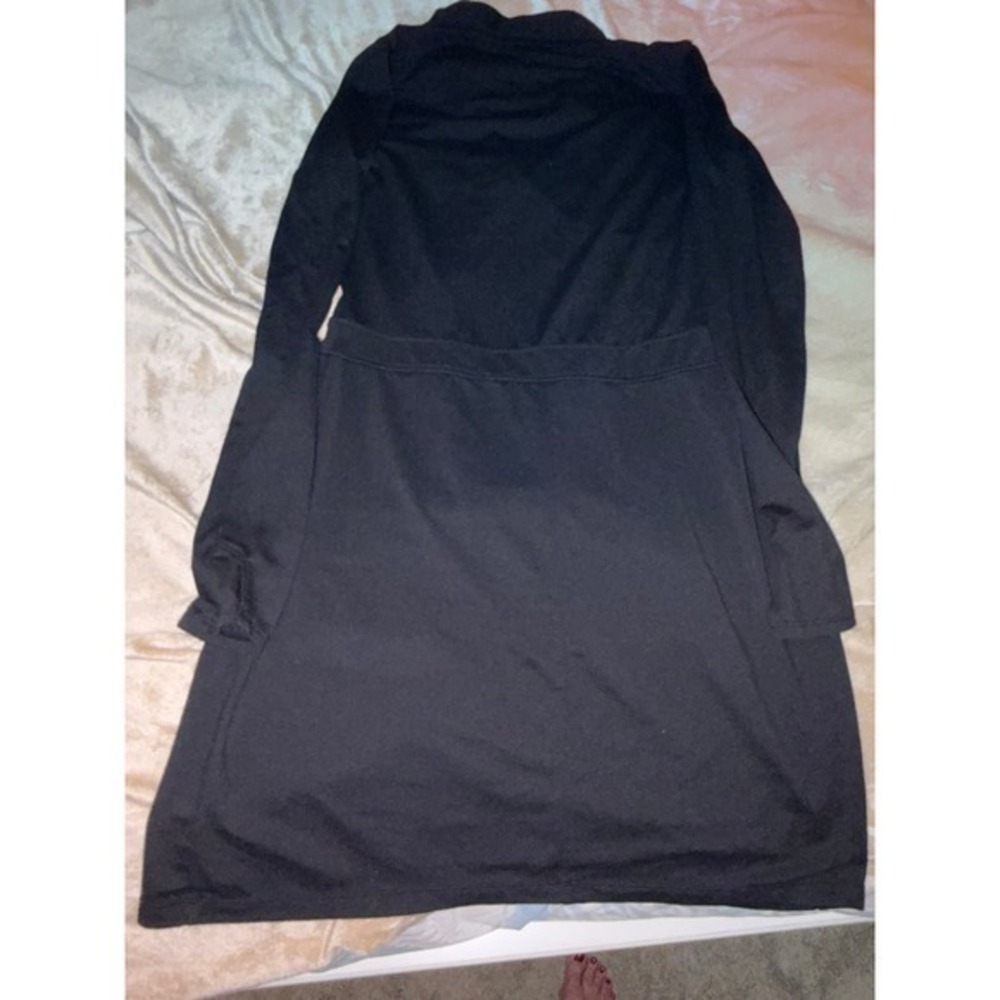 Athleta Black Suedy Lady Long Sleeve Dress Thumbholes #918981 Sz Small - Picture 8 of 12